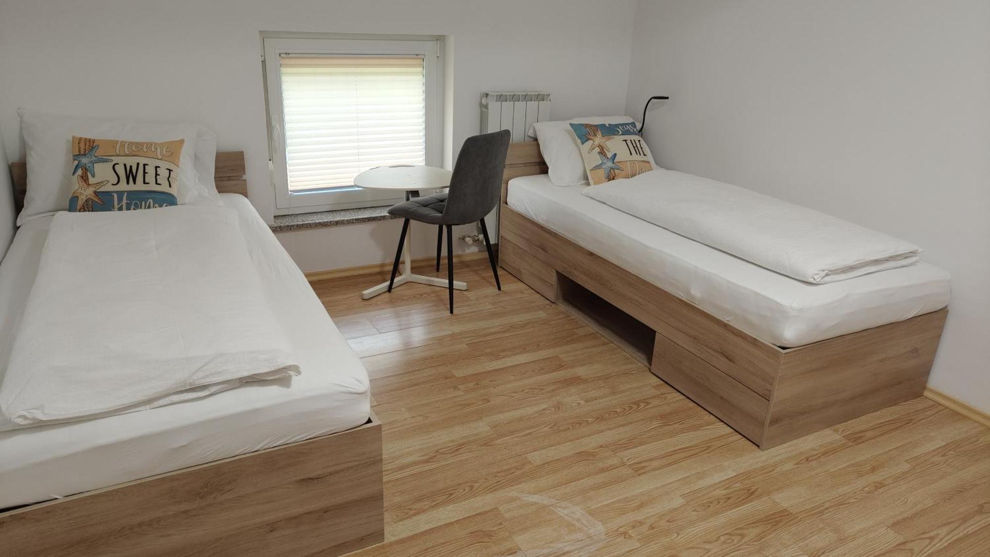 Apartma Apollonio Črni Kal Esterno foto